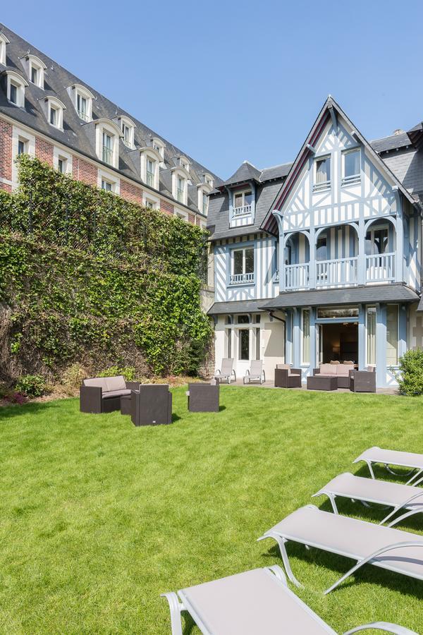 Villa Odette โดวีลล์ ภายนอก รูปภาพ